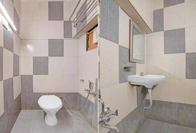 Itsy Hotels Aakash,100 Mts From Sardar Patel Stadium