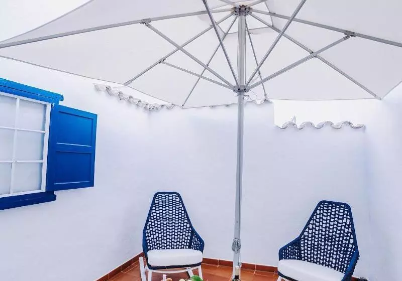 Petit Hotel 5 Fars