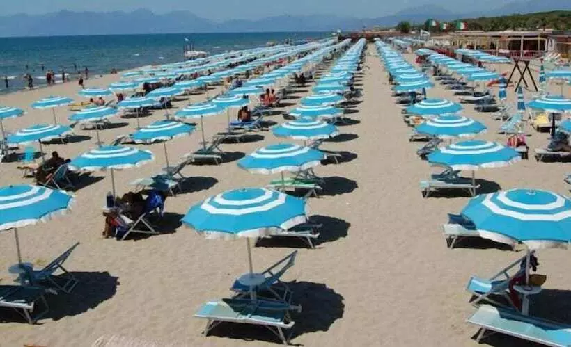 Hotelli Rosy