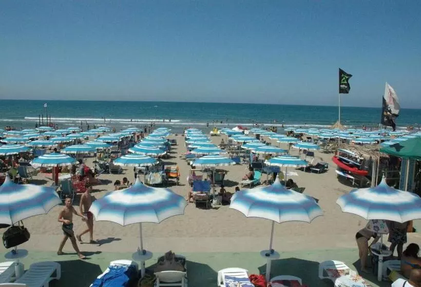 Hotelli Rosy