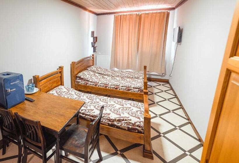 בית מלון כפרי Samarianka