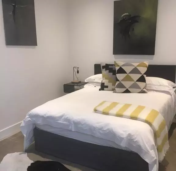 Houghton Estate B&b