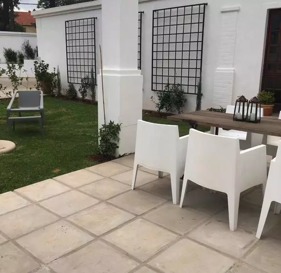 Houghton Estate B&b