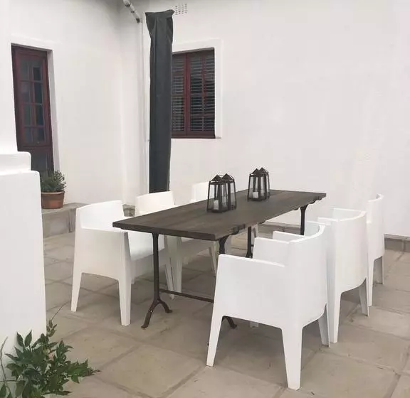 Houghton Estate B&b