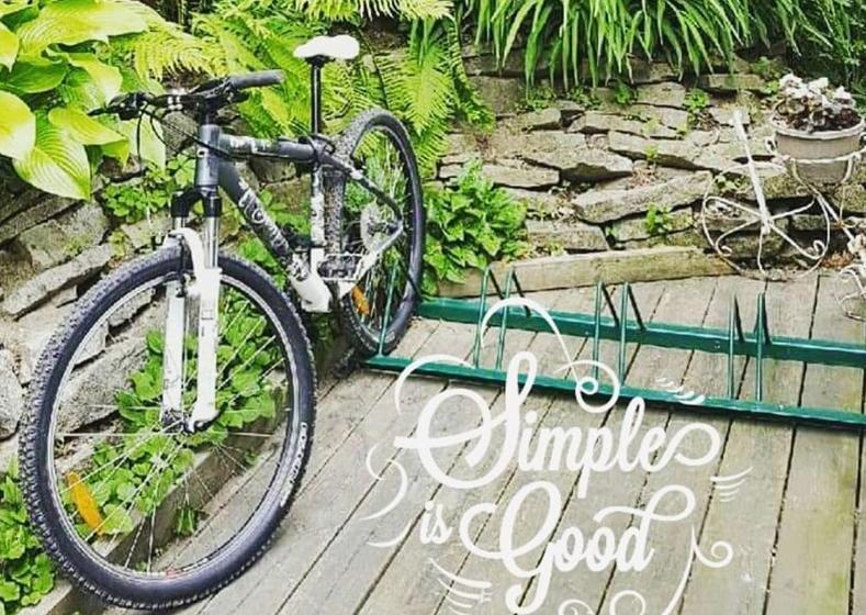 Little Paris Bed And Breakfast