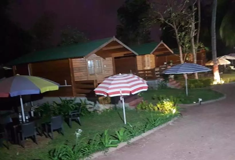 Resort Casa De Kihim