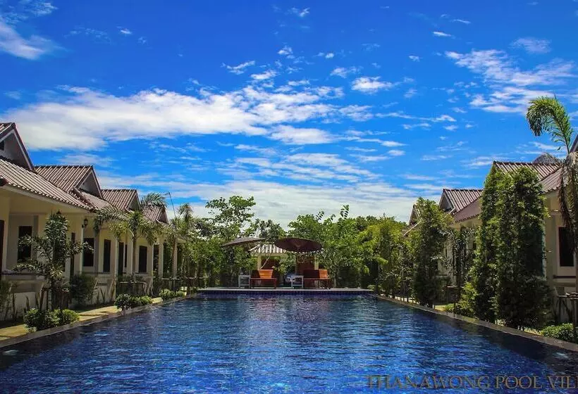 استراحتگاه Thanawong Pool Villa
