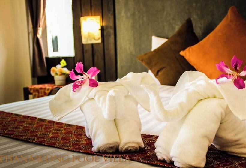 אתר נופש Thanawong Pool Villa