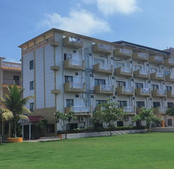 Viceroy Beach And Spa Resort