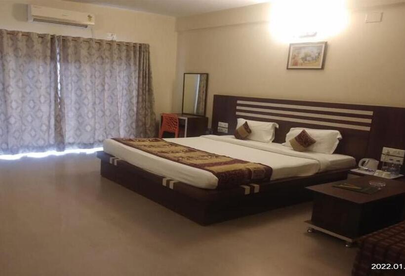 Viceroy Beach And Spa Resort