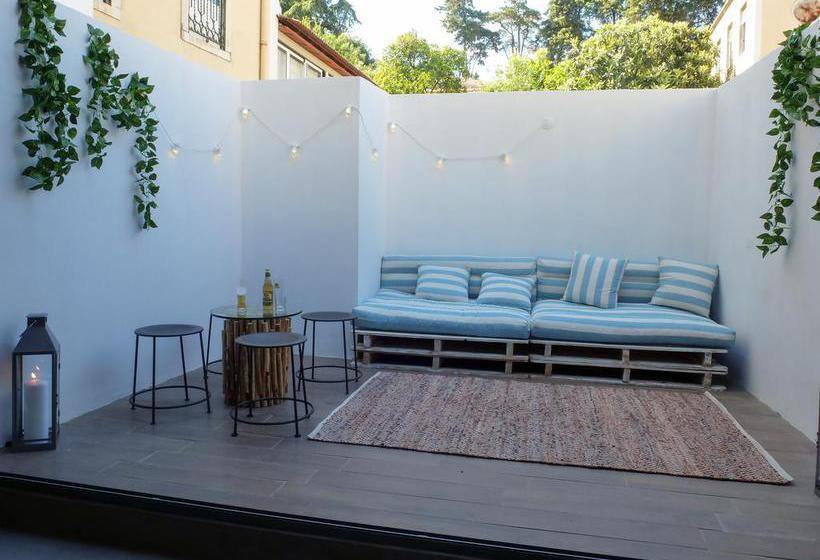 Back To Lisbon Hostel