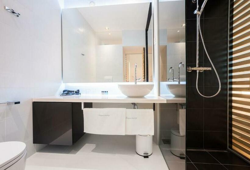 簡易ホテル Unique Rooms