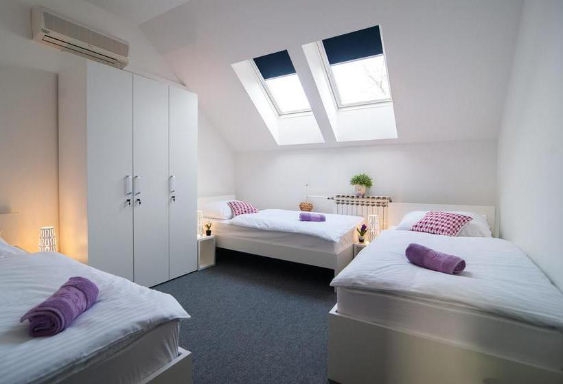 Hostel Street Osijek / Rooms