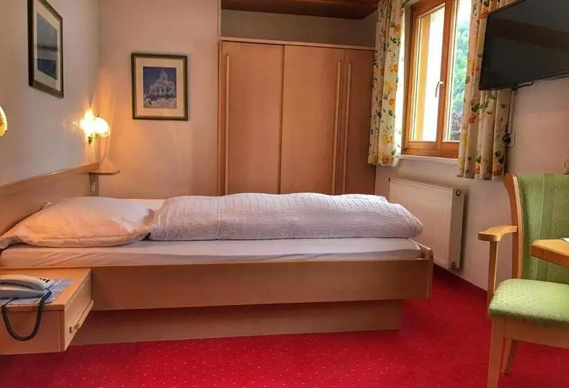 Hotel Both