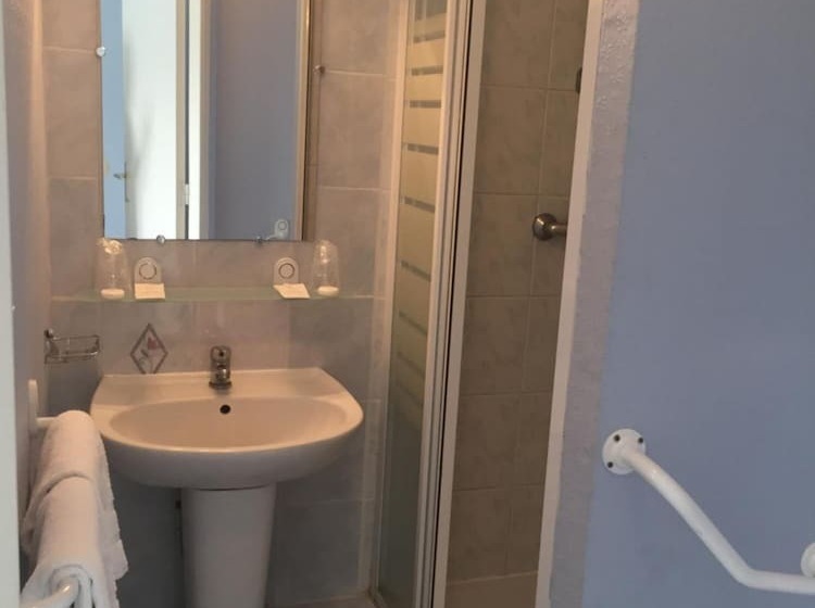 Отель De Bretagne