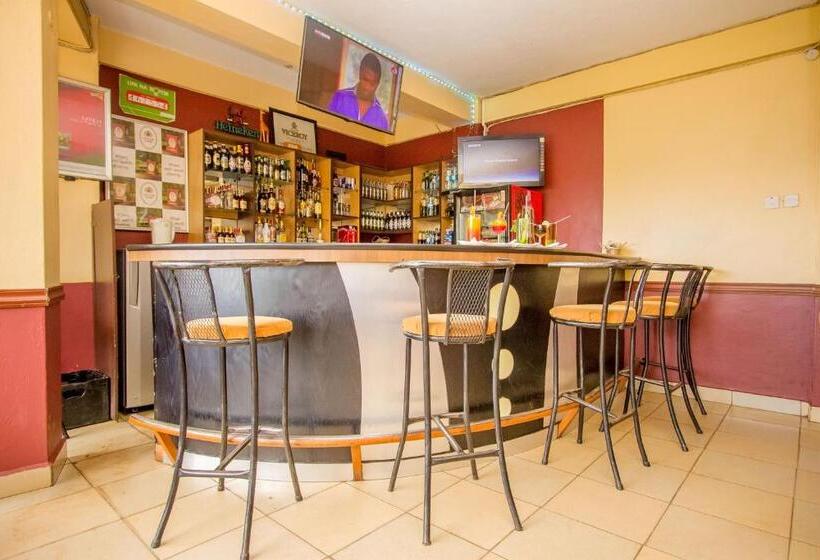 Eland Safari Hotel Nyeri