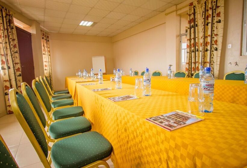 Eland Safari Hotel Nyeri