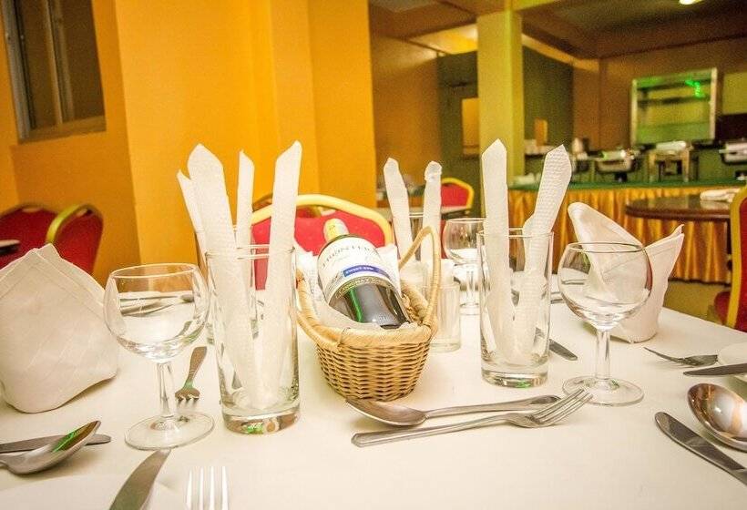 Eland Safari Hotel Nyeri