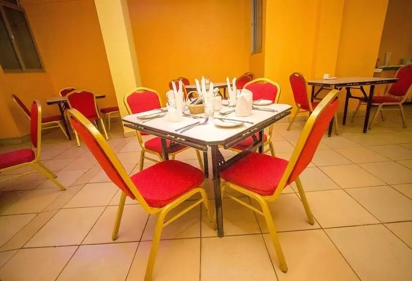 Eland Safari Hotel Nyeri