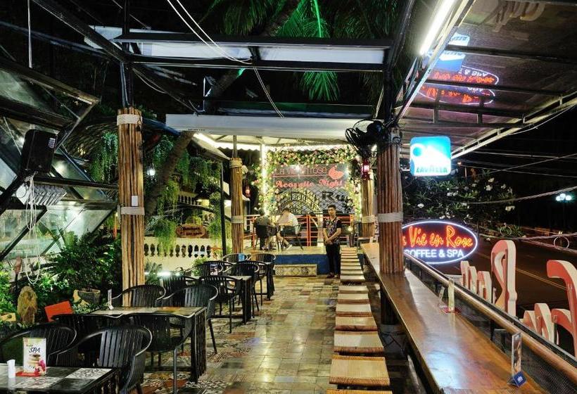 هتل Lavie En Rose Coffee, Spa & Villas