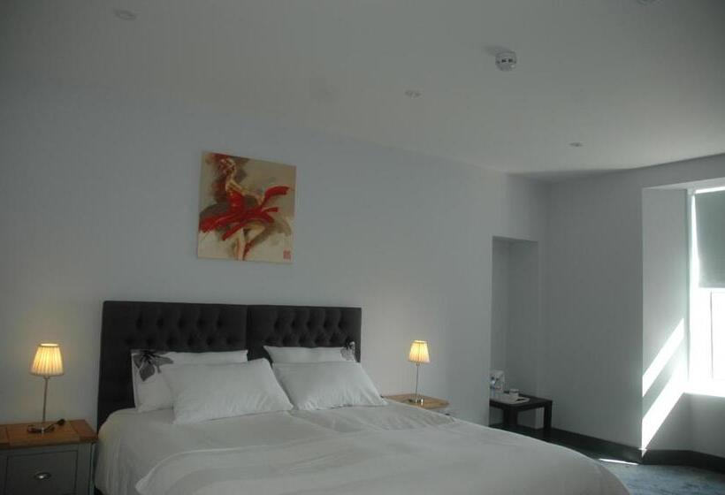 فندق Maryfield House