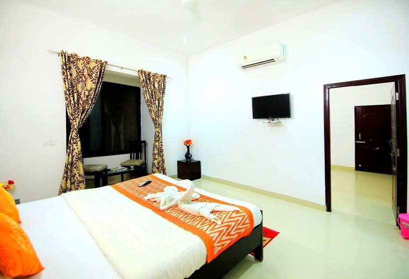 ホテル Rang Bhawan Inn  A Lake View