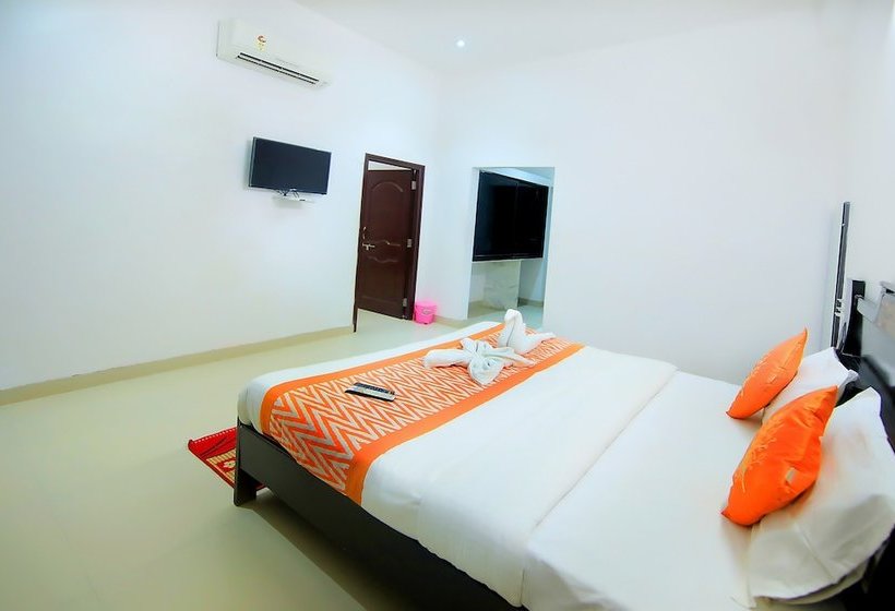 ホテル Rang Bhawan Inn  A Lake View