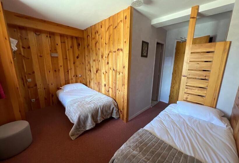 Отель Restaurant La Pendine