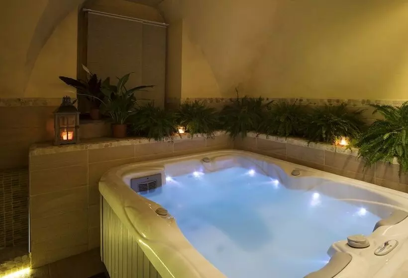 Hotel Trieste