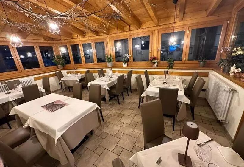 Hotel Trieste