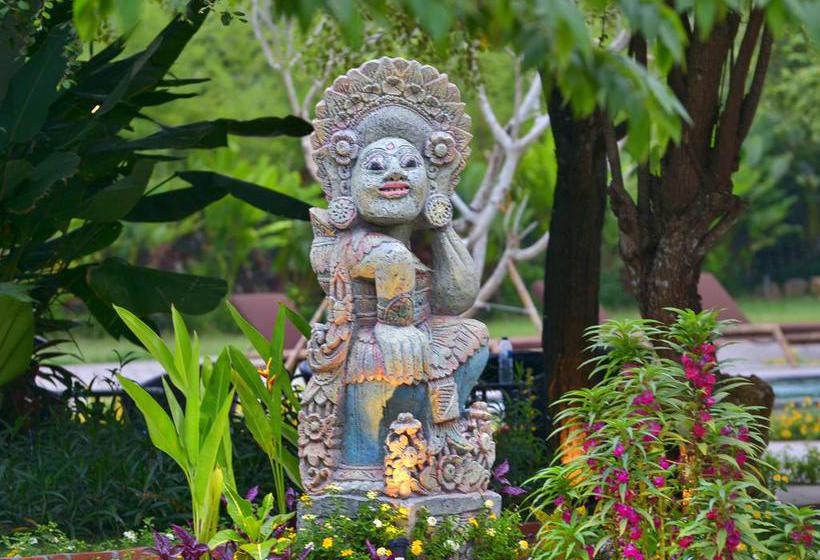 בית מלון כפרי Trumbu Nusa