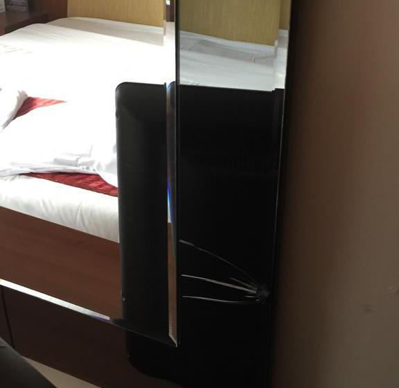 פונדק Aberdeen House