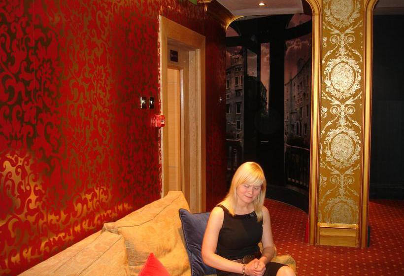 פונדק Aberdeen House