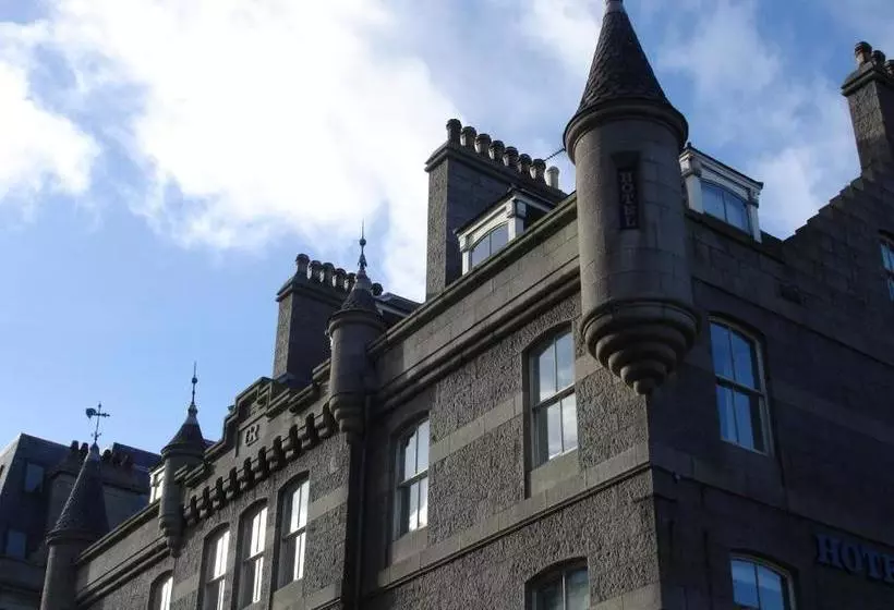 مسافرخانه Aberdeen House