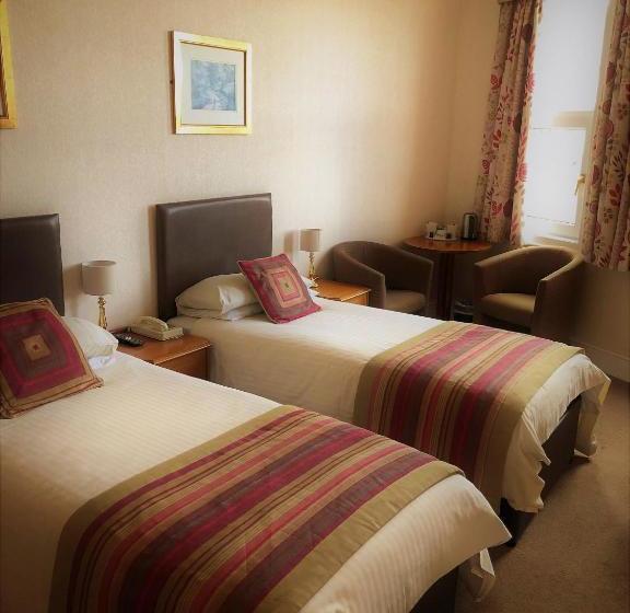 בית מלון כפרי The Hydro