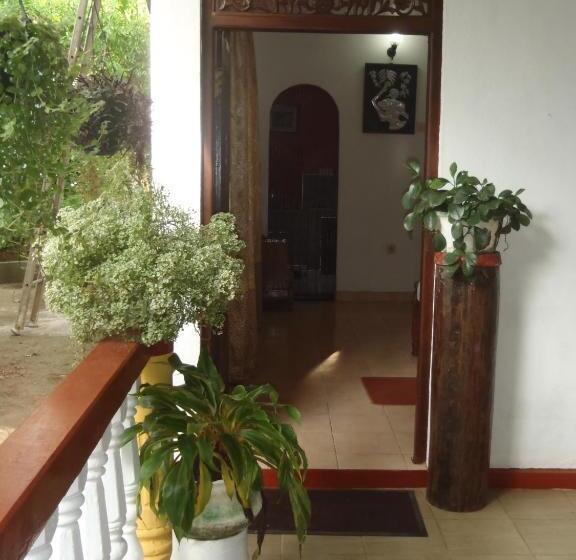 مبيت وإفطار New Jaya Villa