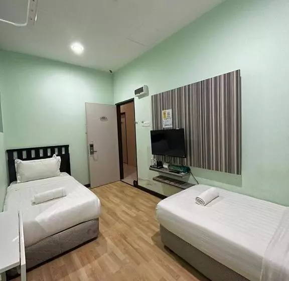 Ada Hotel & Apartment