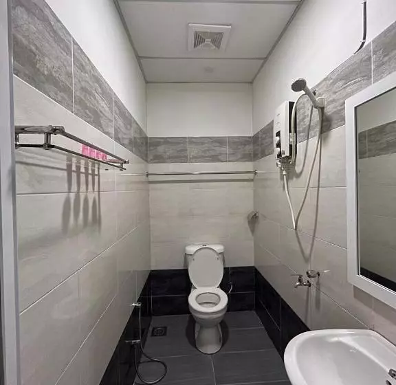 Ada Hotel & Apartment