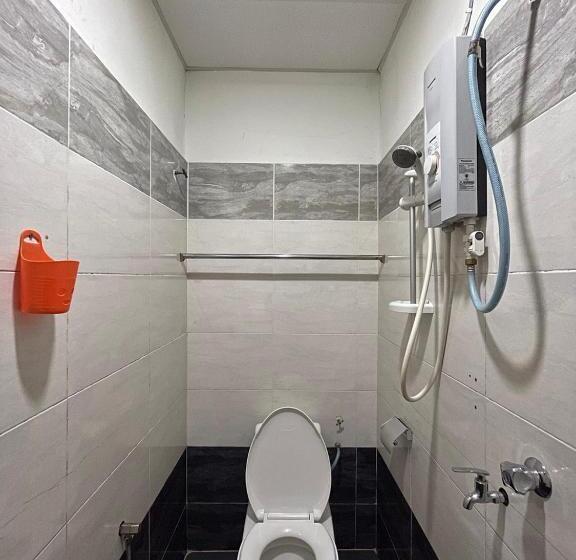 Ada Hotel & Apartment