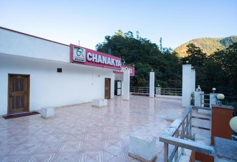 Hotel Chanakya Resort