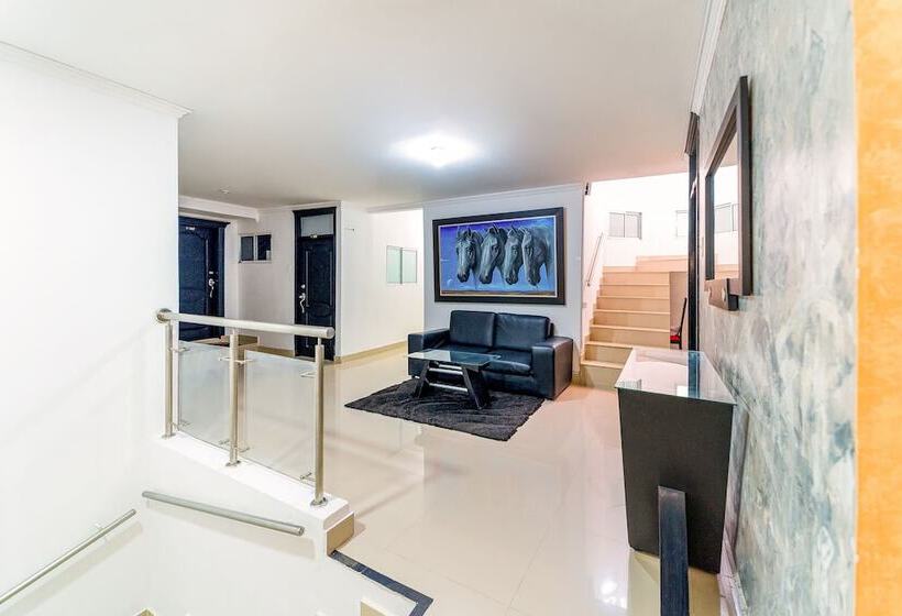 Hotel Estefanía Princess 84