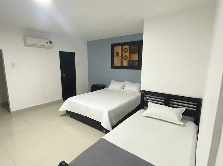 Hotel Estefanía Princess 84