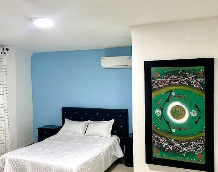 Hotel Estefanía Princess 84