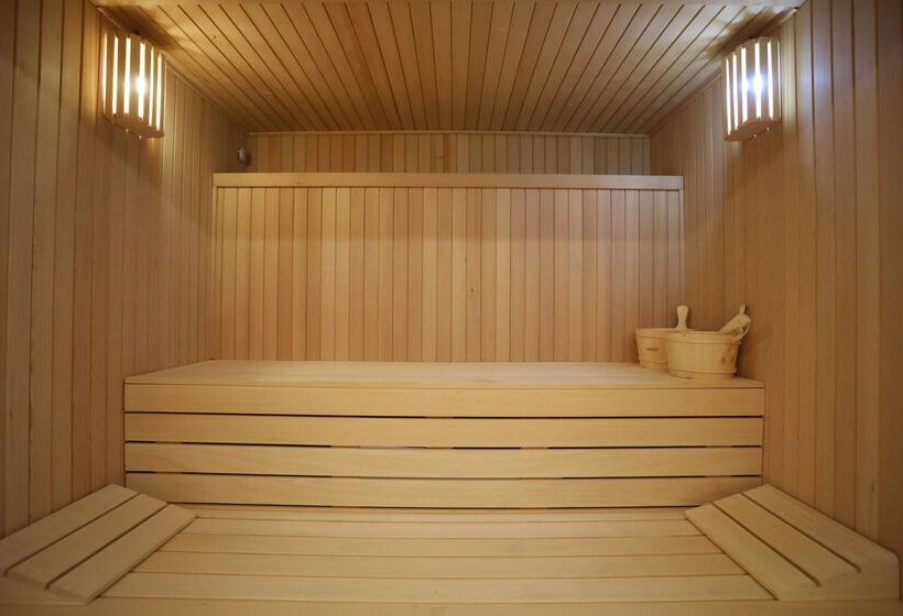 هتل Iberostar  Selection Lisboa