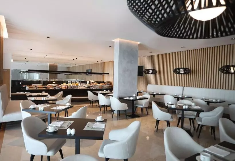 ホテル Iberostar  Selection Lisboa