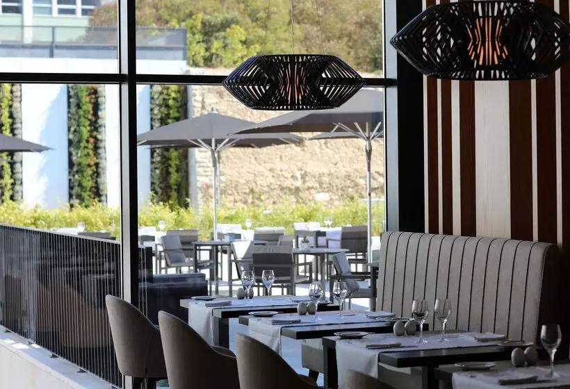 ホテル Iberostar  Selection Lisboa