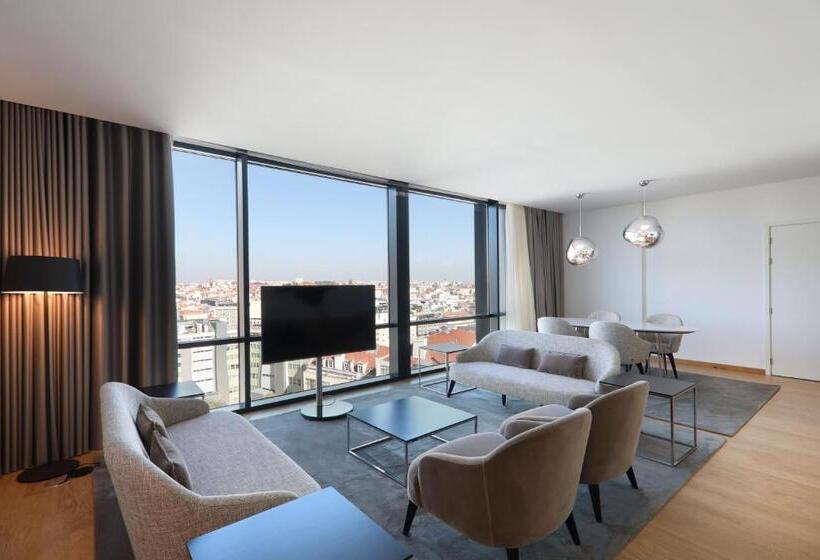 هتل Iberostar  Selection Lisboa