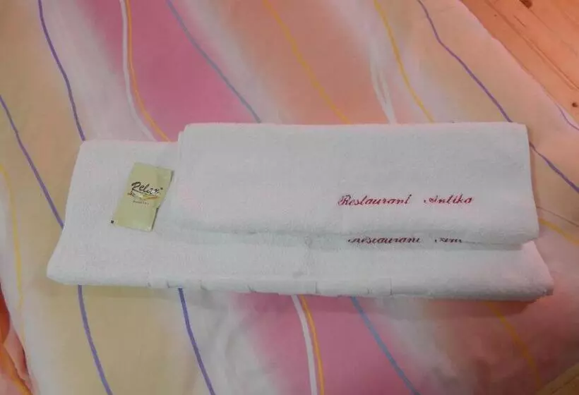 هتل Restoran Antika