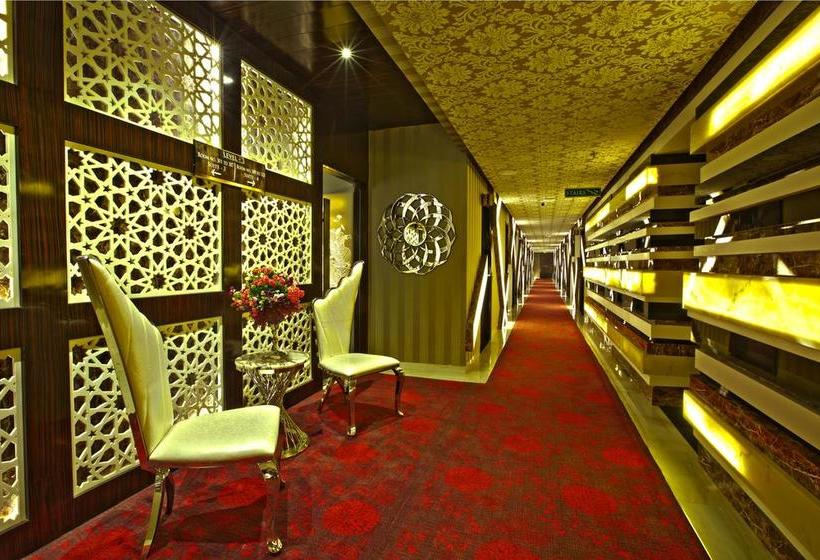 هتل Palette   Savvy Grand