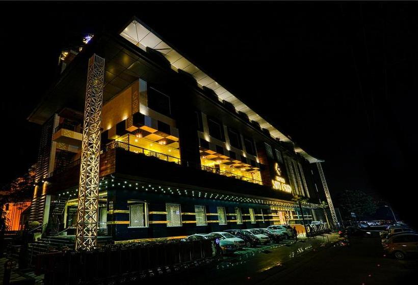 هتل Palette   Savvy Grand